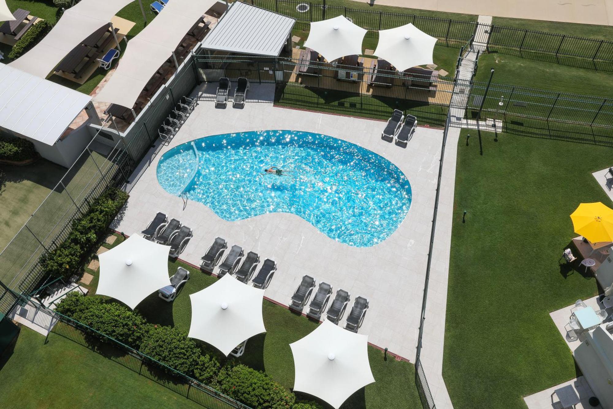 The Breakers Aparthotel Гоулд Коуст Екстериор снимка